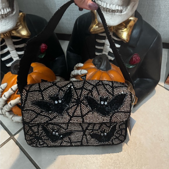 Bat Beaded Bag - Picture 1 of 4